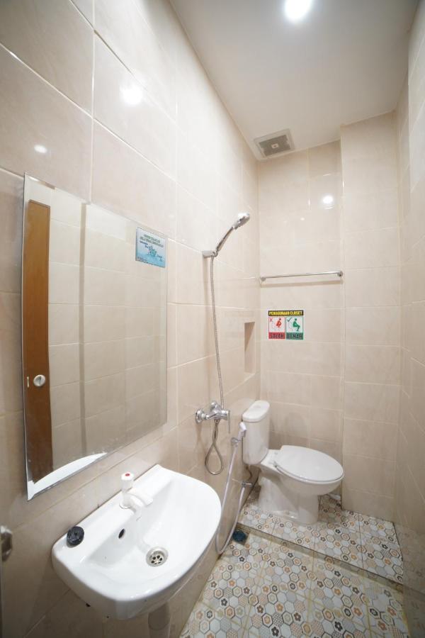 Oyo 90830 Multatuli Guest House Medan Dış mekan fotoğraf